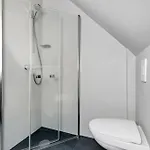 Πανσιόν - Bedroom With Private Bathroom