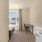 - Bedroom With Private Bathroom Penzion 3*
