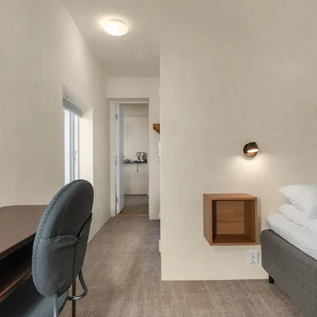 Vendégház - Bedroom With Private Bathroom Stavanger