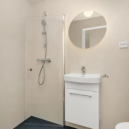 - Bedroom With Private Bathroom Stavanger